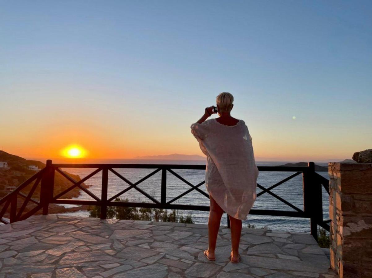 Syrou Lotos Studios & Apartments (Adults Only) Kíni Kültér fotó
