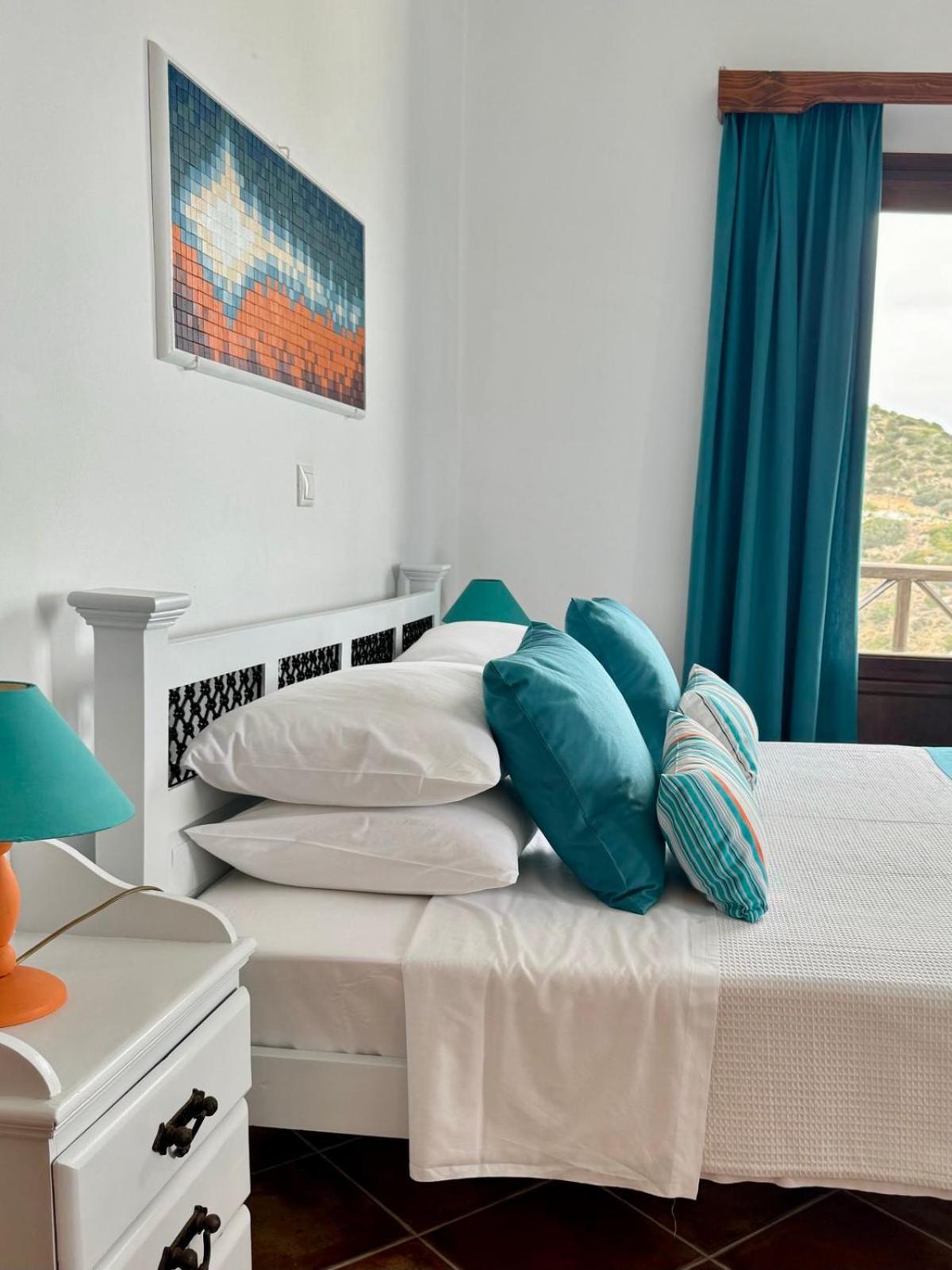 Syrou Lotos Studios & Apartments (Adults Only) Kíni Kültér fotó