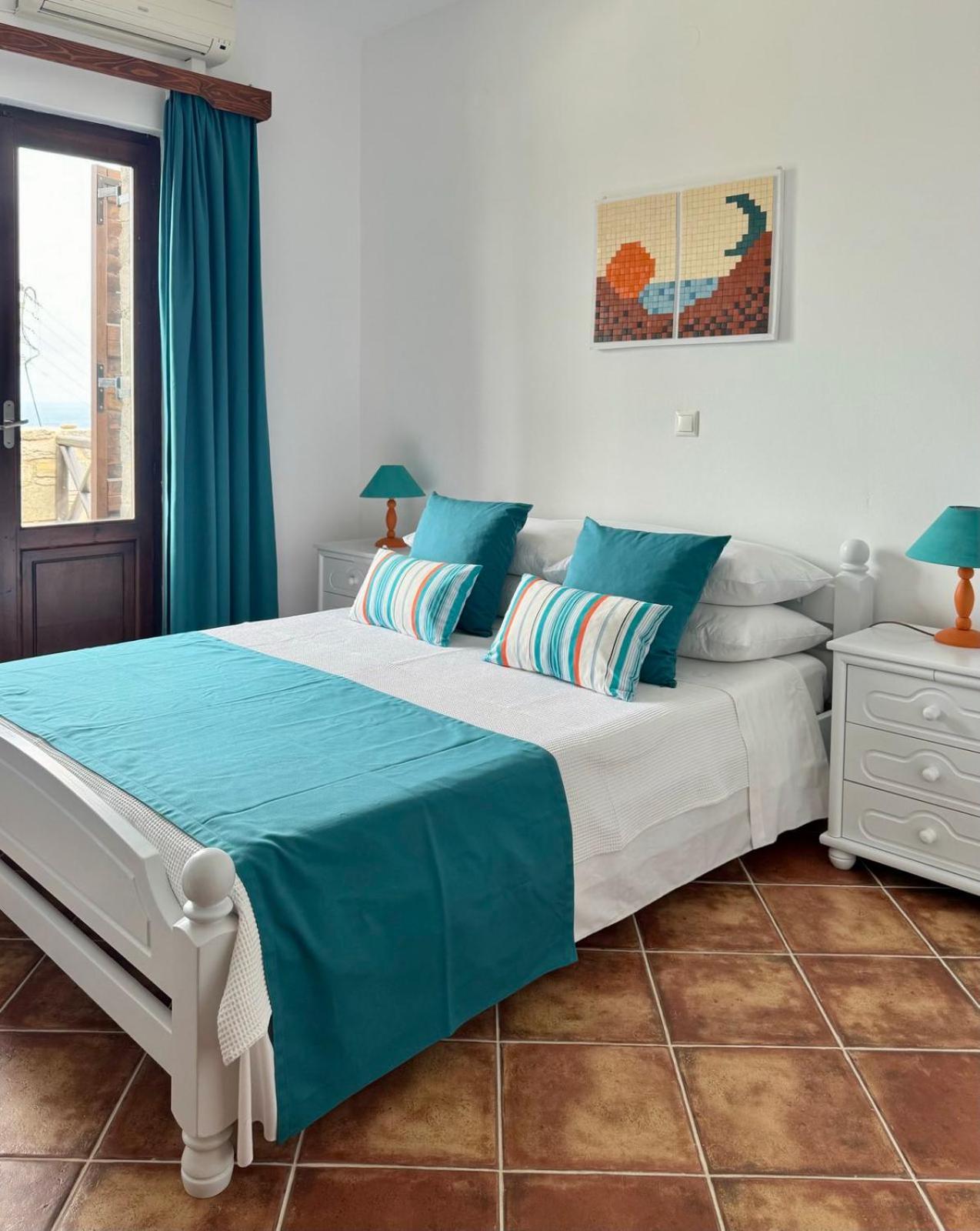 Syrou Lotos Studios & Apartments (Adults Only) Kíni Szoba fotó