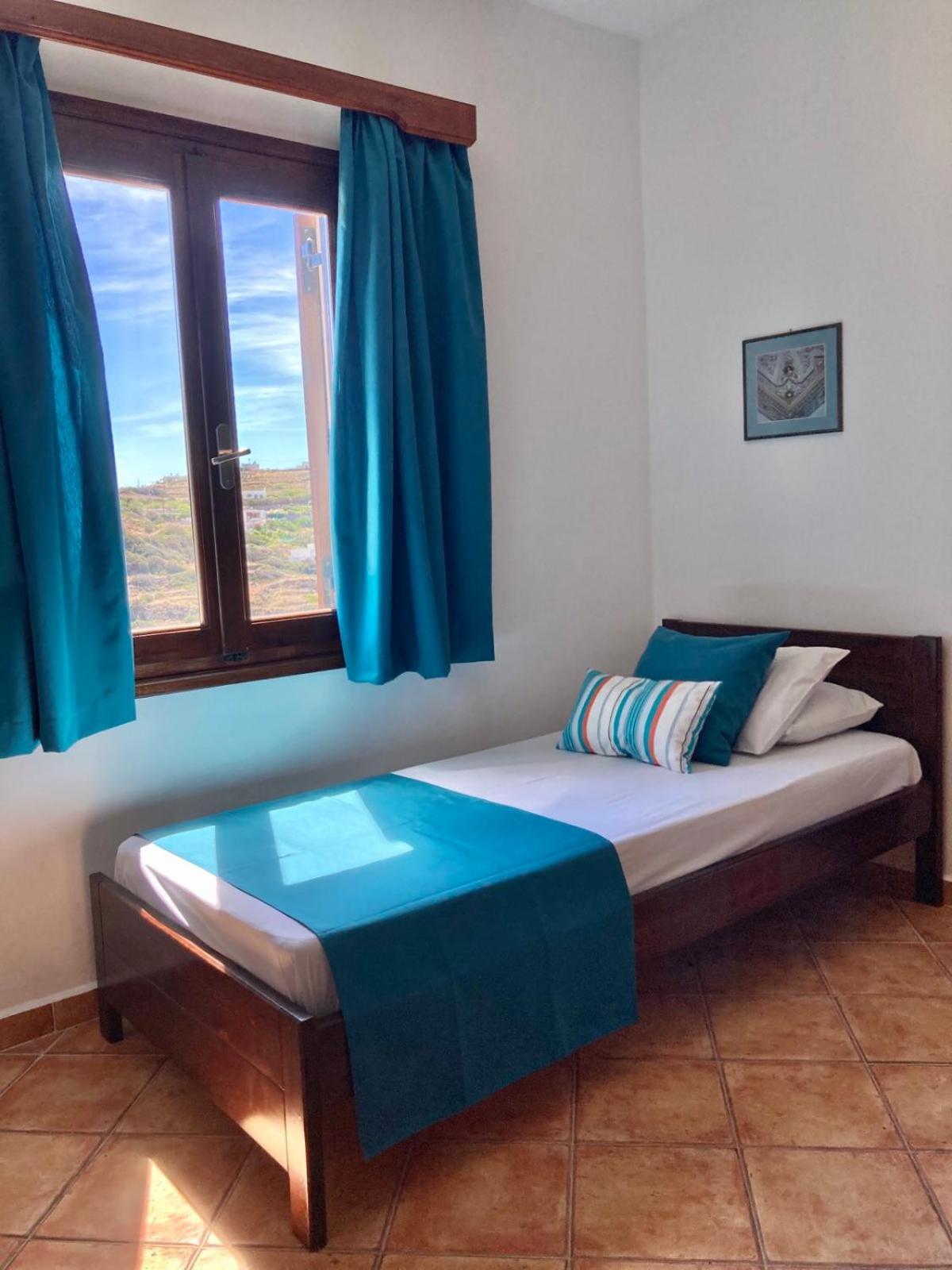 Syrou Lotos Studios & Apartments (Adults Only) Kíni Kültér fotó